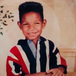 Meet your Posher, Avery